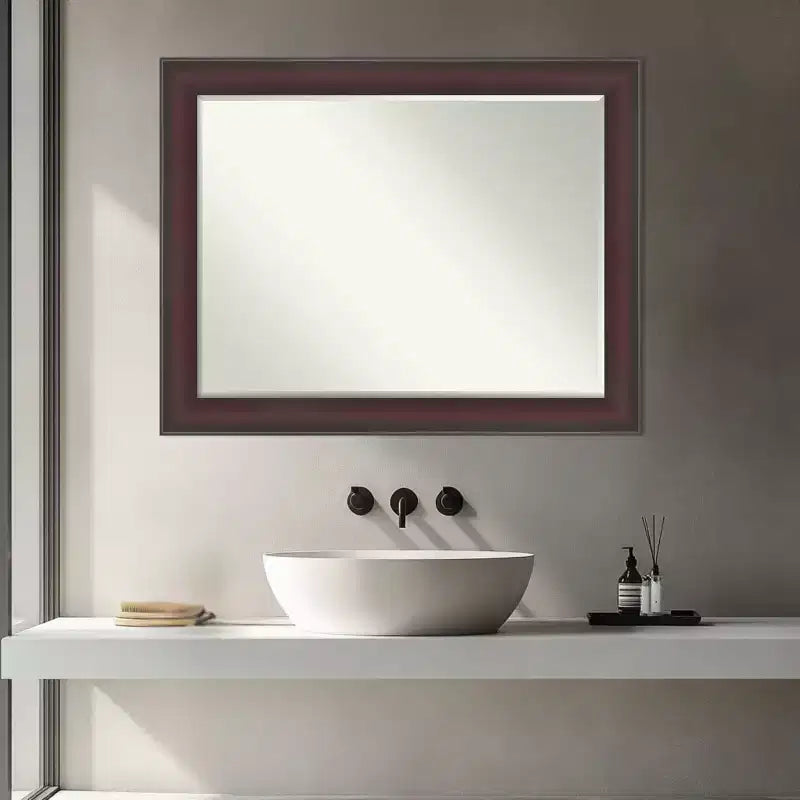 Specchio da parete per bagno con cornice smussata Grand Narrow, da mezzo pollice